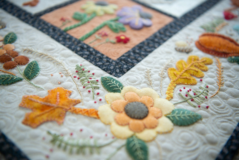 Load image into Gallery viewer, Autumn - Block of the Month Registration