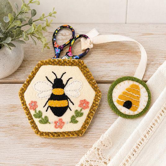 Bee Scissor Keep