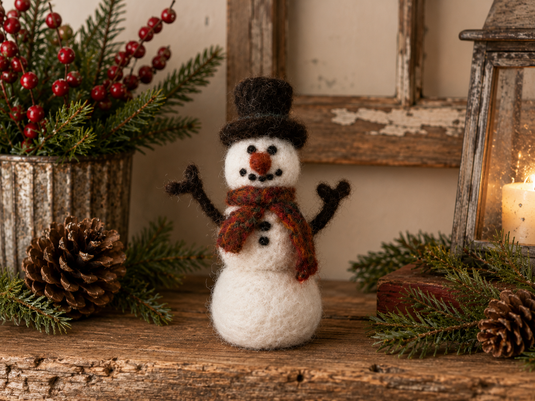 Needle Felting : Frosty Fellow