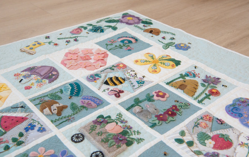 Load image into Gallery viewer, Spring Quilt Block of the Month - Sign Up
