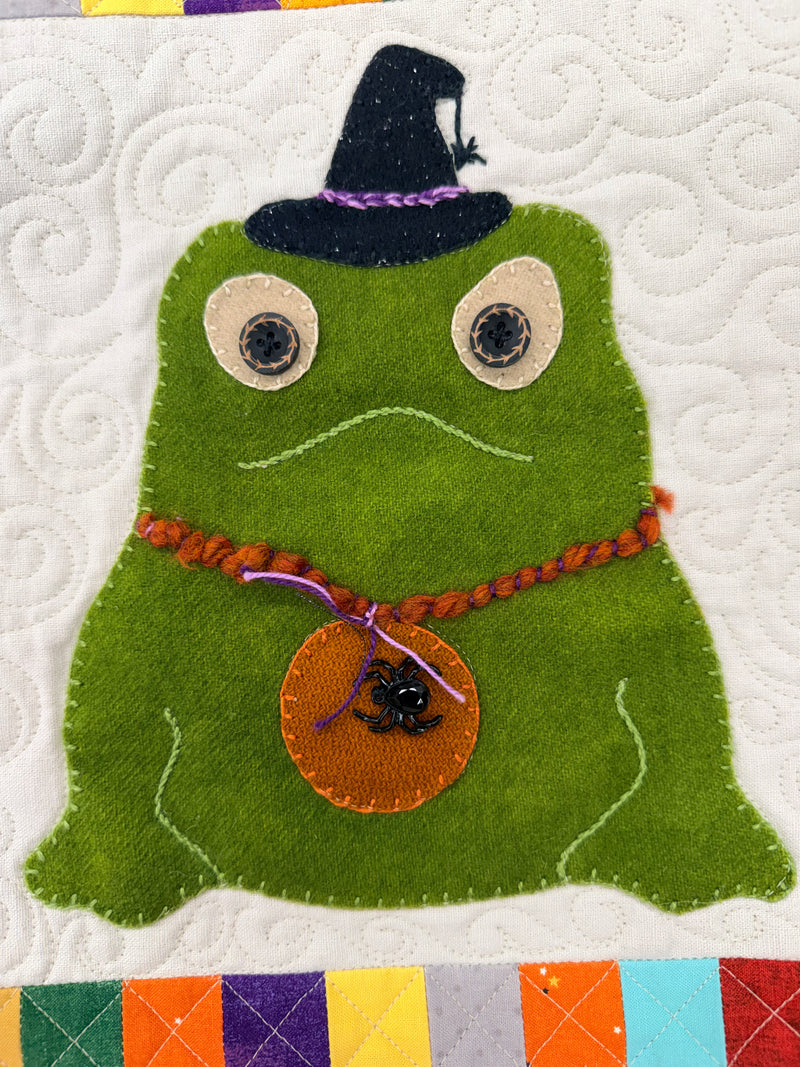 Load image into Gallery viewer, Ronda's Halloween Quilt Subscription Registration
