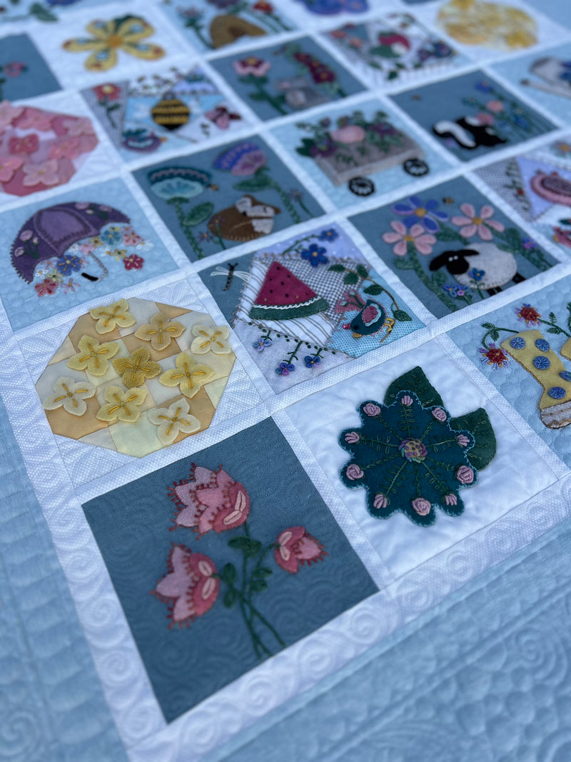 Load image into Gallery viewer, Spring Quilt
