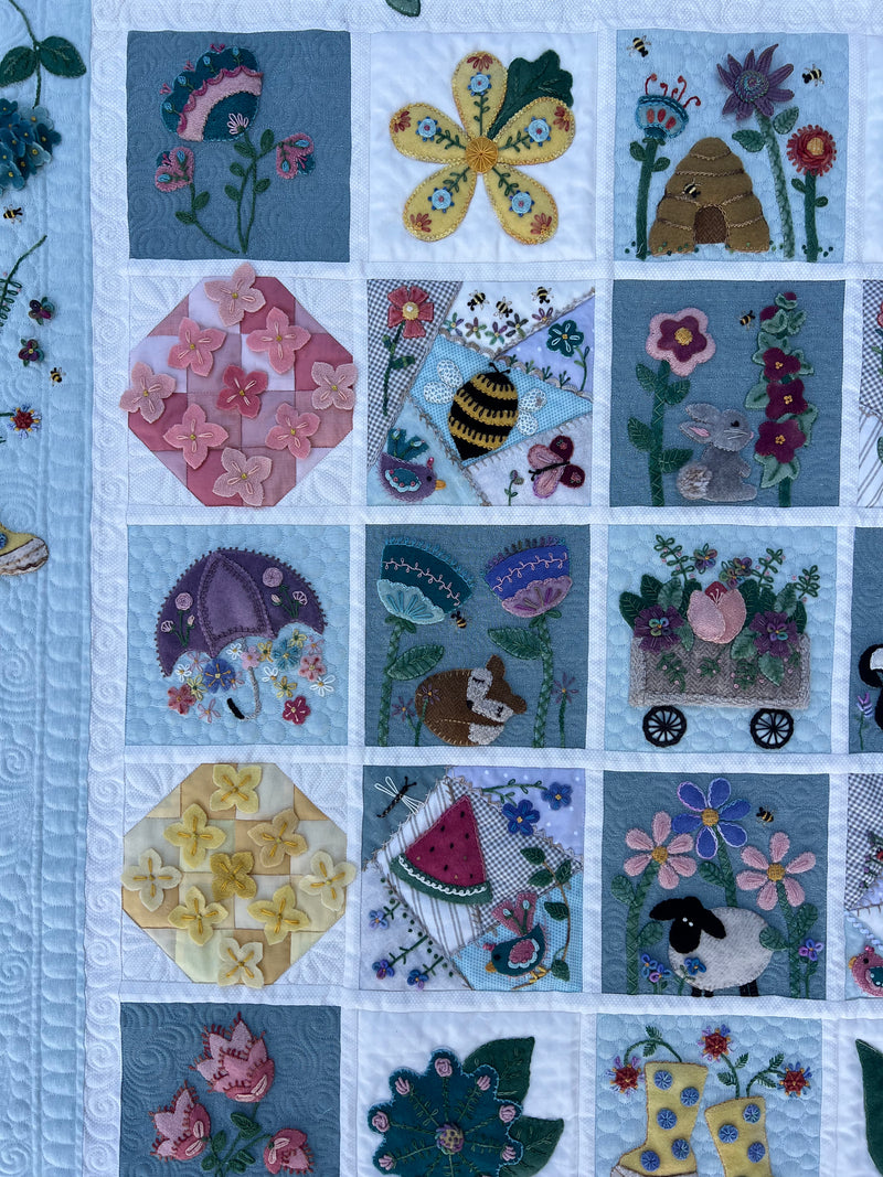 Load image into Gallery viewer, Spring Quilt
