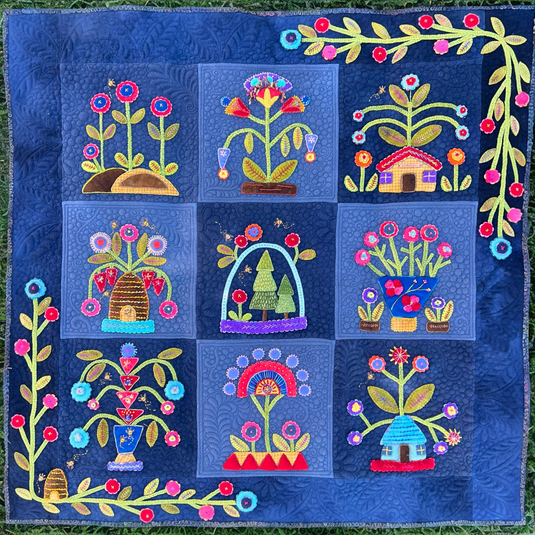 Honey Bee - Block of the Month Subscription