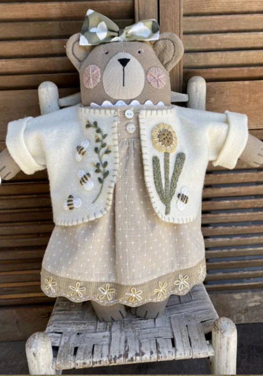 #412 Ms. Merry Beary Clothing Set