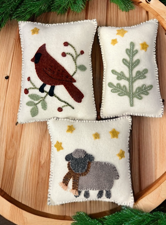Little Winter Pillows