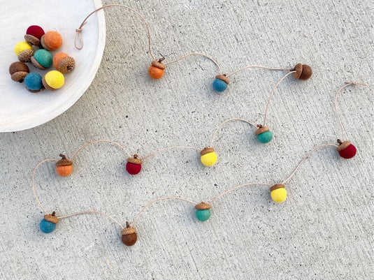 Acorn Wool Ball Garland - Default