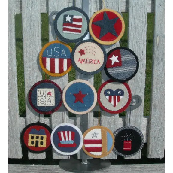 Americana Ornaments - Default