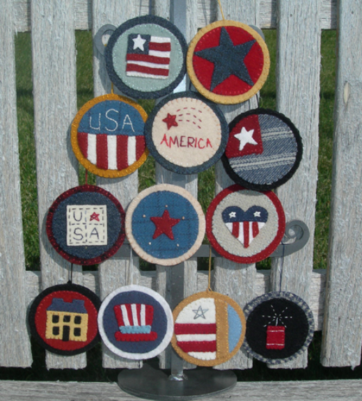 Americana Ornaments - Default