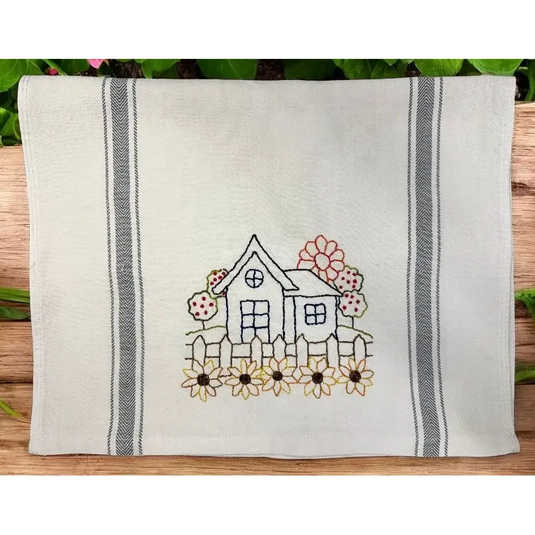 Fenceline Blooms Towel