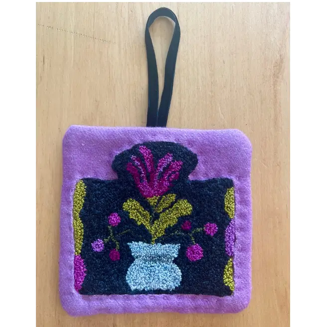 Flower and Buds Hanger Punch Pattern - Default