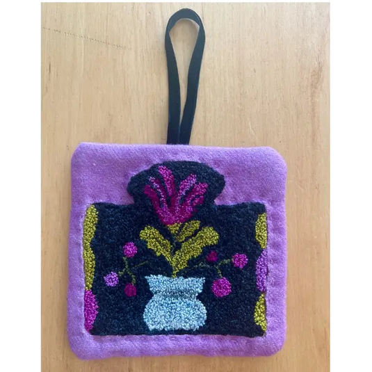 Flower and Buds Hanger Punch Pattern - Default