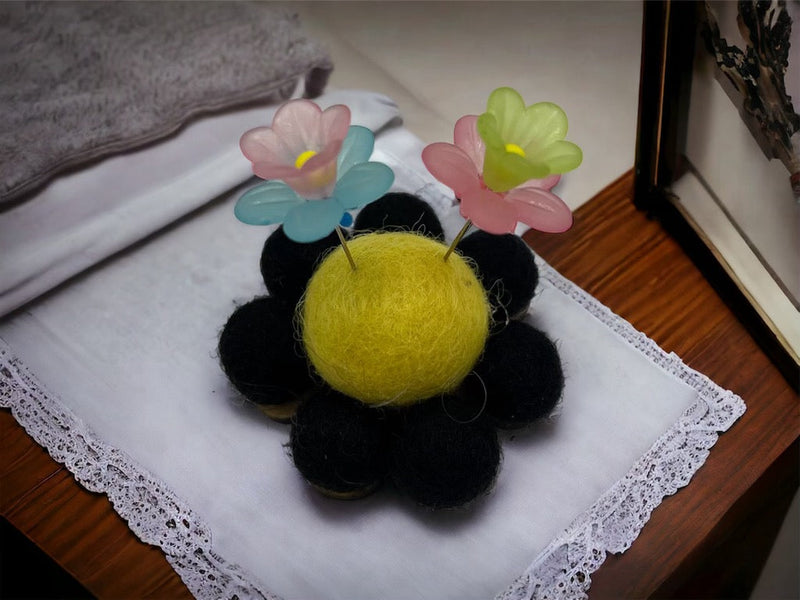 Load image into Gallery viewer, Flower Pincushion - Yellow/black
