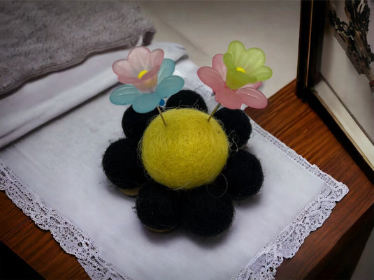 Flower Pincushion - Yellow/black