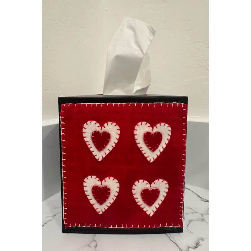 Load image into Gallery viewer, Heart Metal Tissue Box Cover
