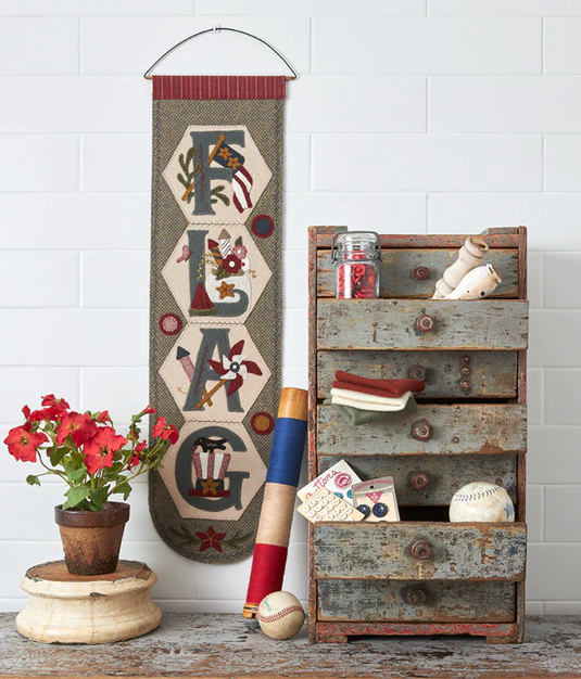 Hexi Door Greeter July - Pattern - Default