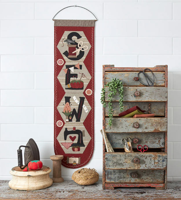 Hexi Door Greeter May - Pattern - Default