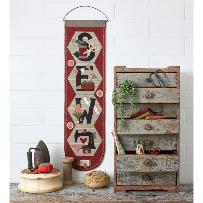 Hexi Door Greeter May - Pattern - Default
