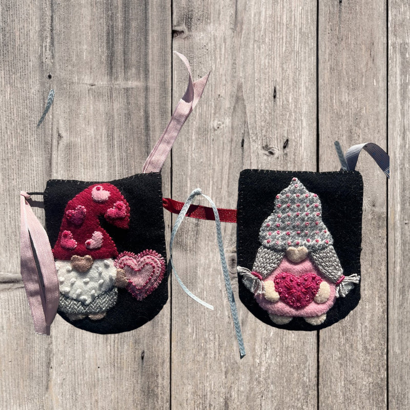 Load image into Gallery viewer, I’m So Smitten Banner
