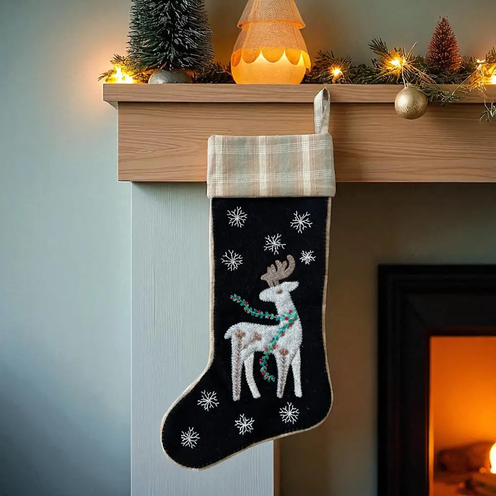 Let it Snow Stocking – Midway Wool