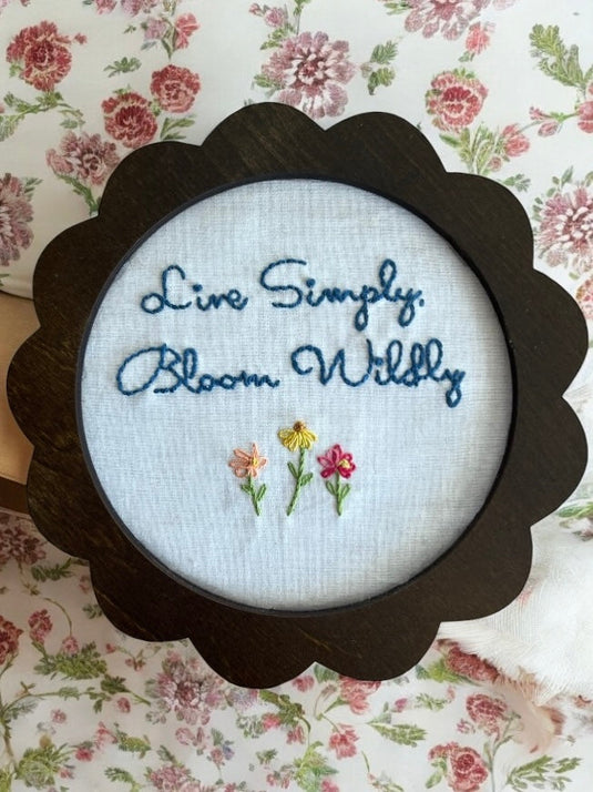 Live Simply Bloom Wildly - Kit with Pattern