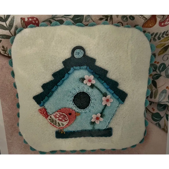 Mini Birdhouse Pin Cushion - Pattern