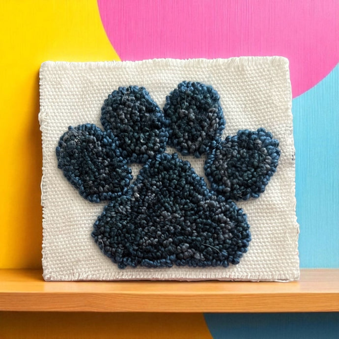 Paw Magnet