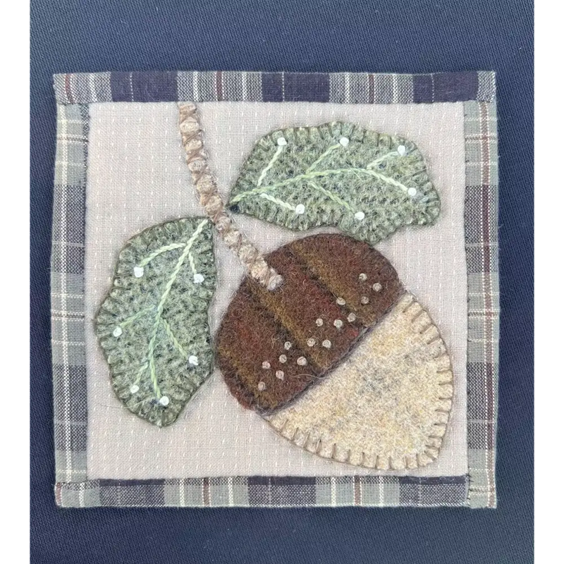 Load image into Gallery viewer, Quilt Minis - Block of the Month
