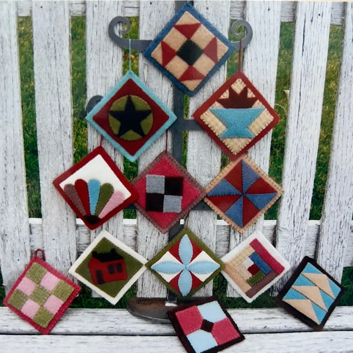 Quilt Ornaments Banner - Kit with Pattern - Default