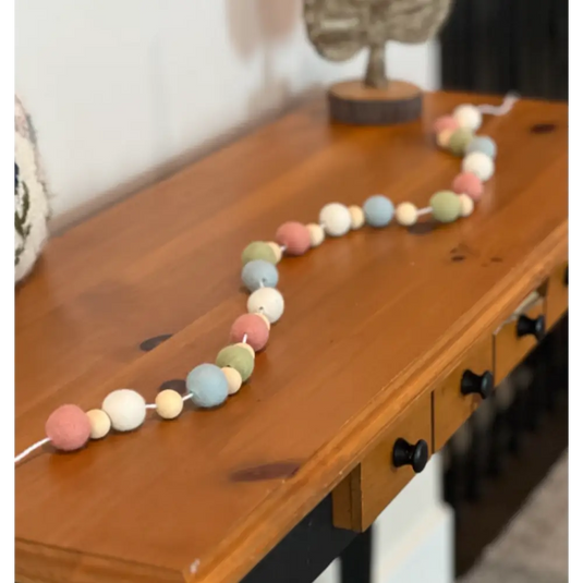 Spring Garland - Kit with Pattern - Default