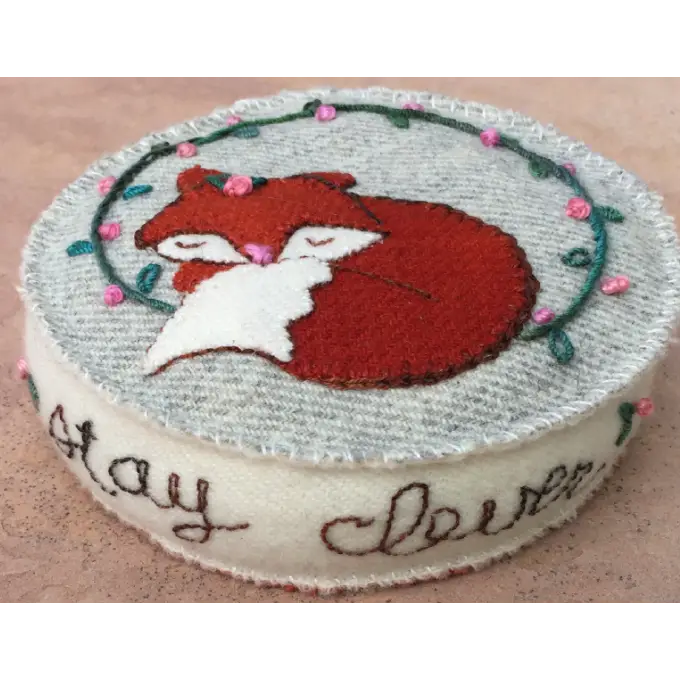 Stay Clever Fox Pincushion - Default