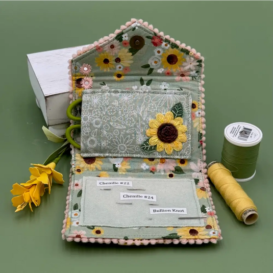 Sunflower Needle Wallet - Kit with Pattern
