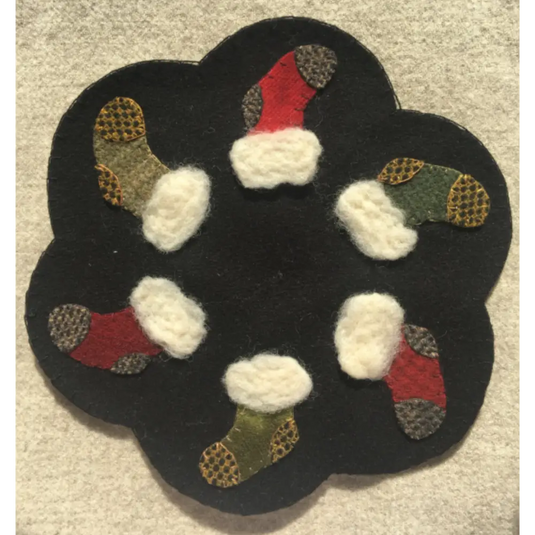 The Stockings Were Hung by Plays with Wool - Kit with pattern - Default