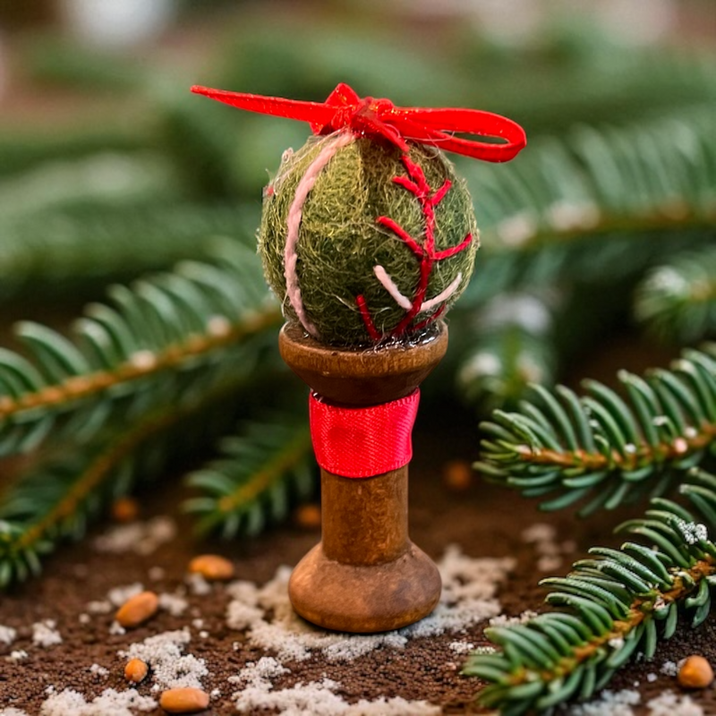 Load image into Gallery viewer, Winter Spool Pincushion Collection
