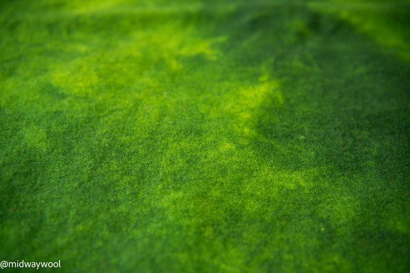 Load image into Gallery viewer, Speciality Wool - Green

