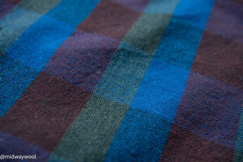Load image into Gallery viewer, Speciality Wool - Large Blue Plaid
