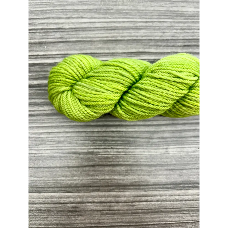 Load image into Gallery viewer, Worsted Yarn 50 Gram Skeins - Lettuce / Small
