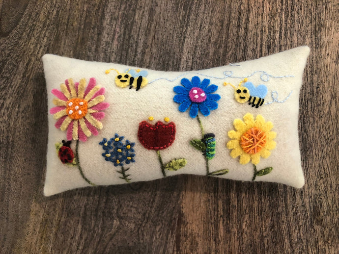 Flower Delight Pincushion