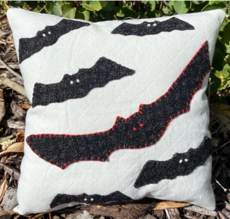 Load image into Gallery viewer, Bat Pillow Pattern
